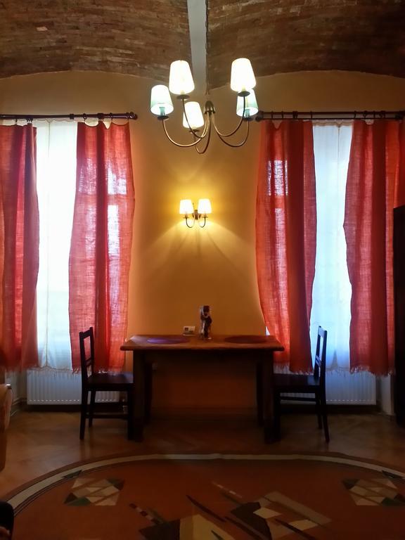 Brasov Apartment In Historic Center 객실 사진
